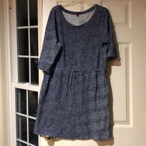 Sweatshirt dress